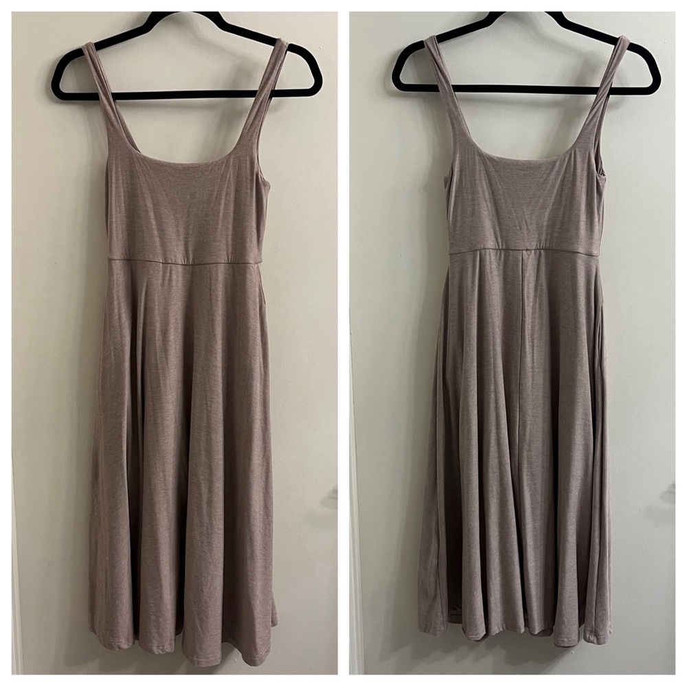 Beyond Yoga Light Pink Midi Dress - Picture 2 of 9
